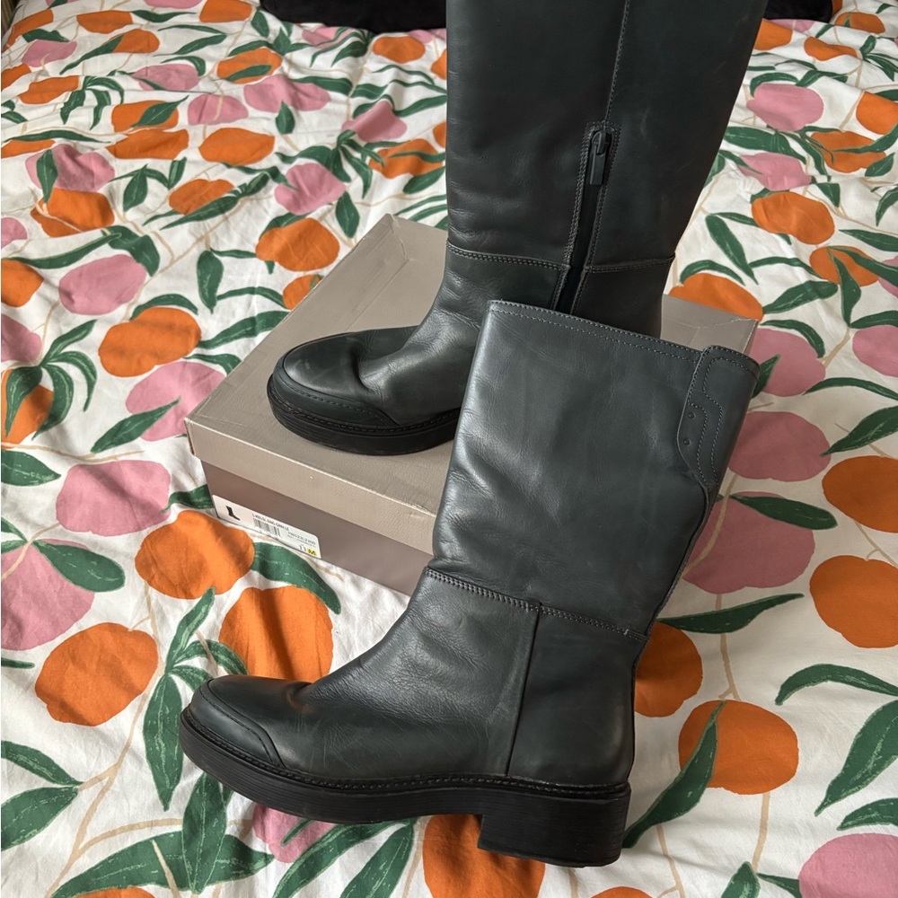 Franco Sarto Kelsi - Women's Green Leather Water Resistant
Boots